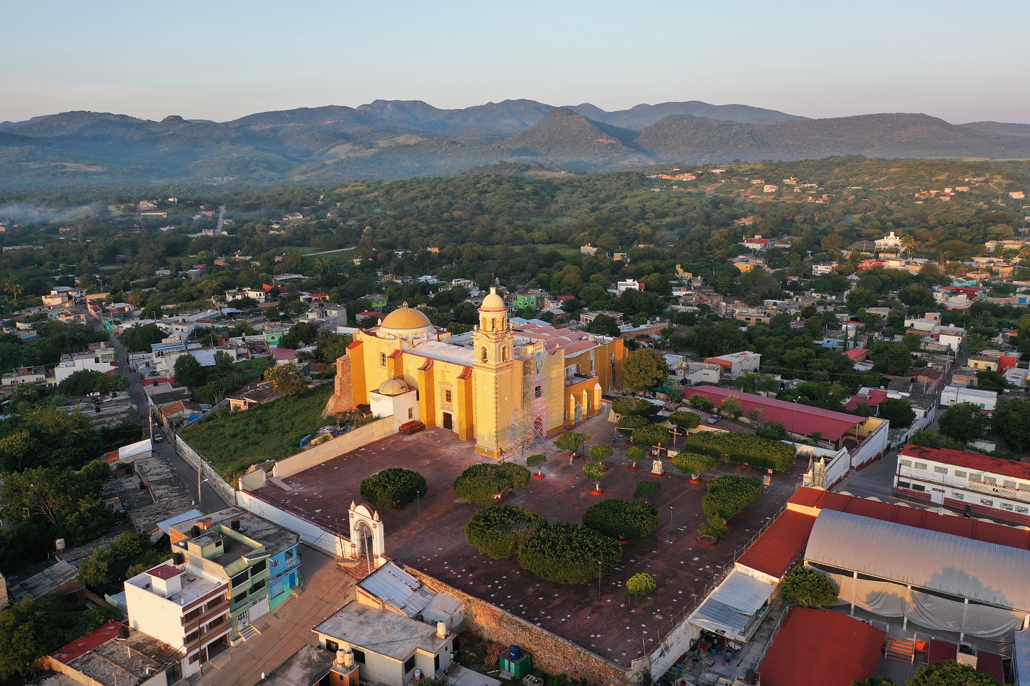 Exconvento agustino de Chiautla de Tapia, arquitectura, leyendas y sismo / Ruty Amigón