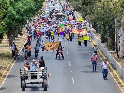 Movilización cholulteca contra el basurero en Calpan
