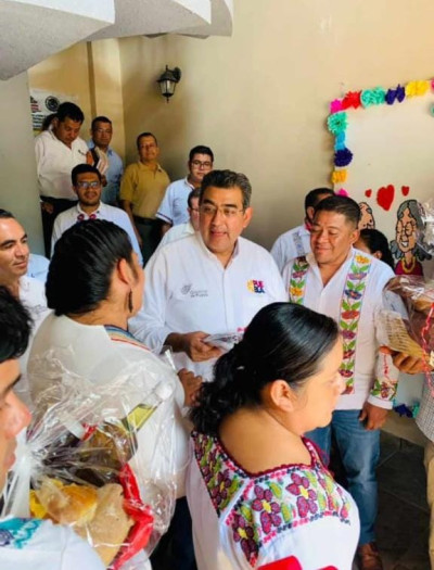 Gobernador Salomón, ¿con quién estás en el conflicto en Zapotitlán?