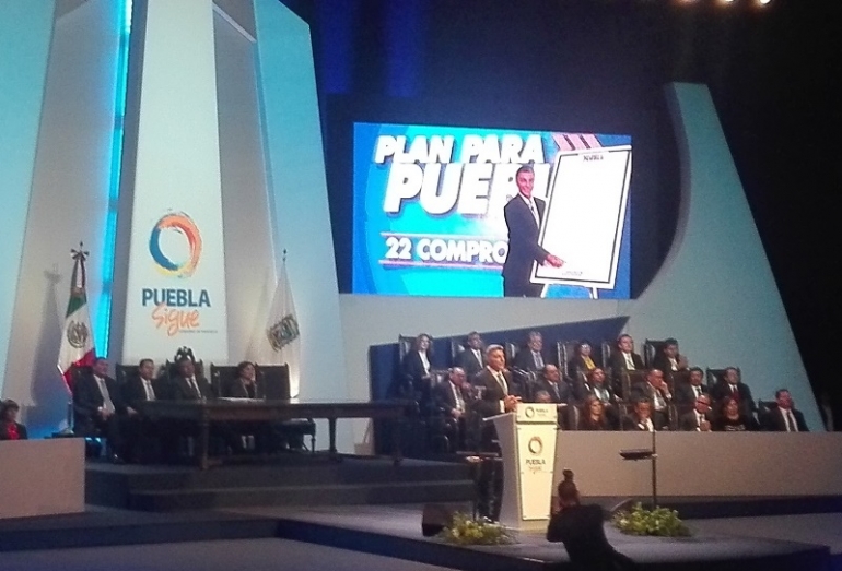 Gabriel Hinojosa mira a Tony Gali: no va a cuidarle el rancho a Moreno Valle