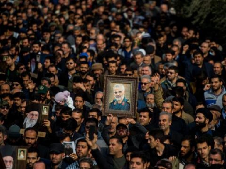 El asesinato del general Soleimani: ¡Ave, Marte! ¡Ave, Plutón! / Revista Sin Permiso
