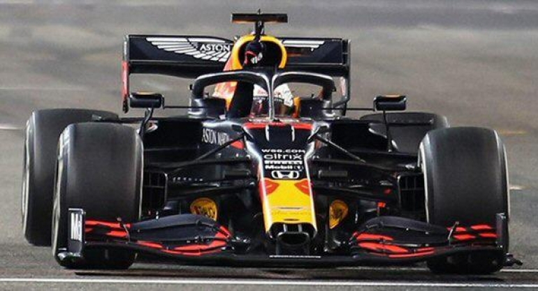Gana Verstappen de punta a punta la última del año