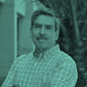 Picture of Víctor Reynoso